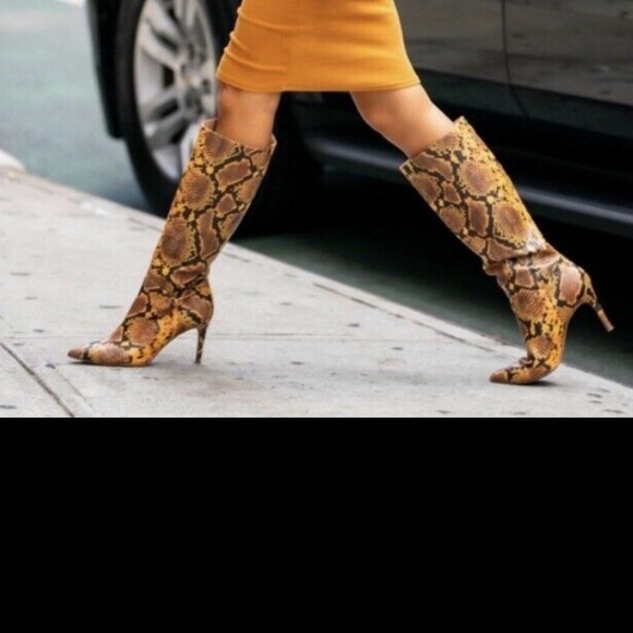 1 DAY OFR 🆕STEVE MADDEN KIGO EMBOSSED 6,6.5,7.5 - Picture 4 of 15